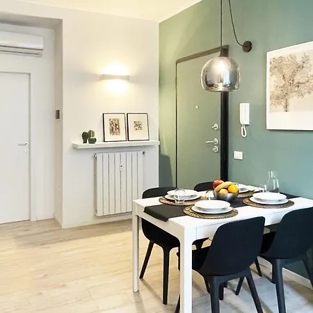 Cozy And Quiet In Isola District * Milaan
